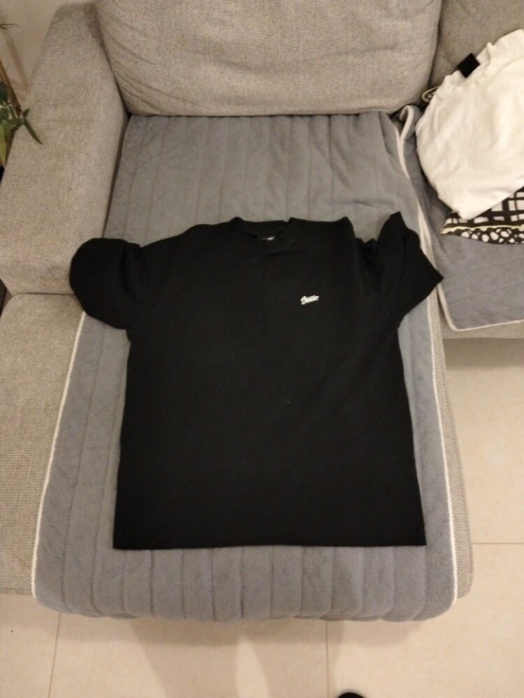 STWD T-shirt Size XS ( Brand new ) - 2