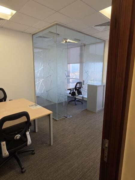 Business Center - 7