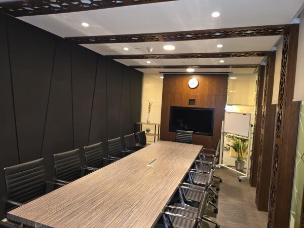 Business Center - 4