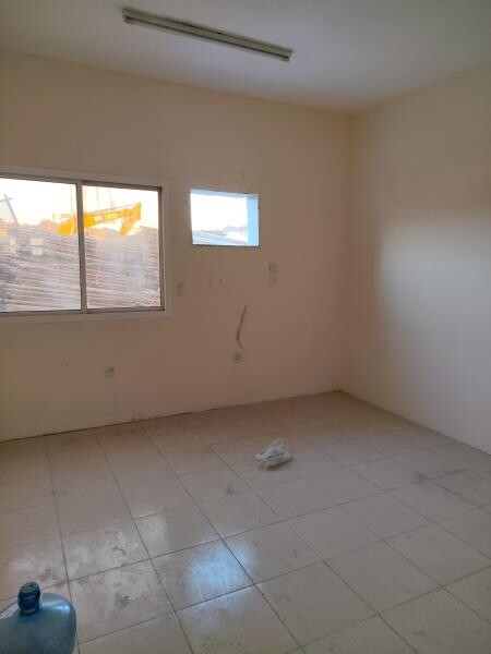 La bor camp - 11