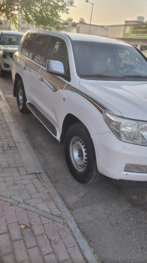 كروزر 2010 للبيع - 3
