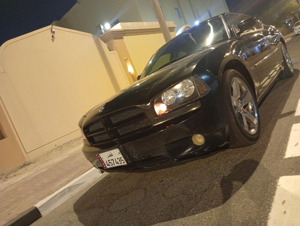 شارجر ٢٠١٠ ٨ سلندر نظيف - 1