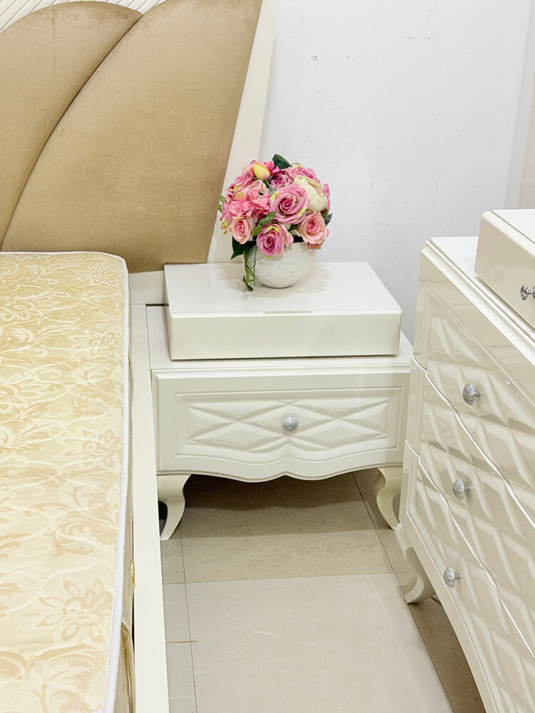 King Bedroom set For sale - 5