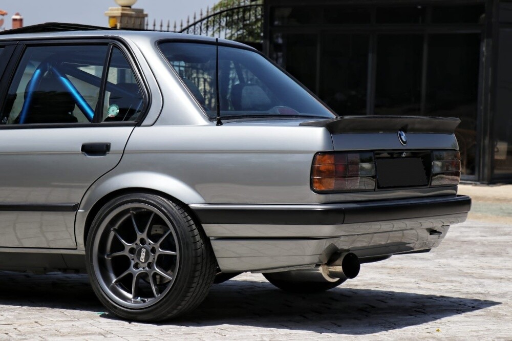 Bmw e30 - 2
