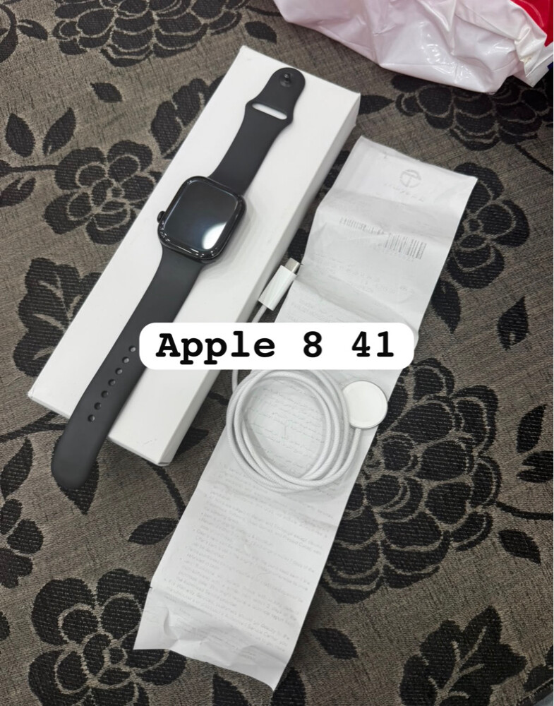 apple watch series 8   - 1