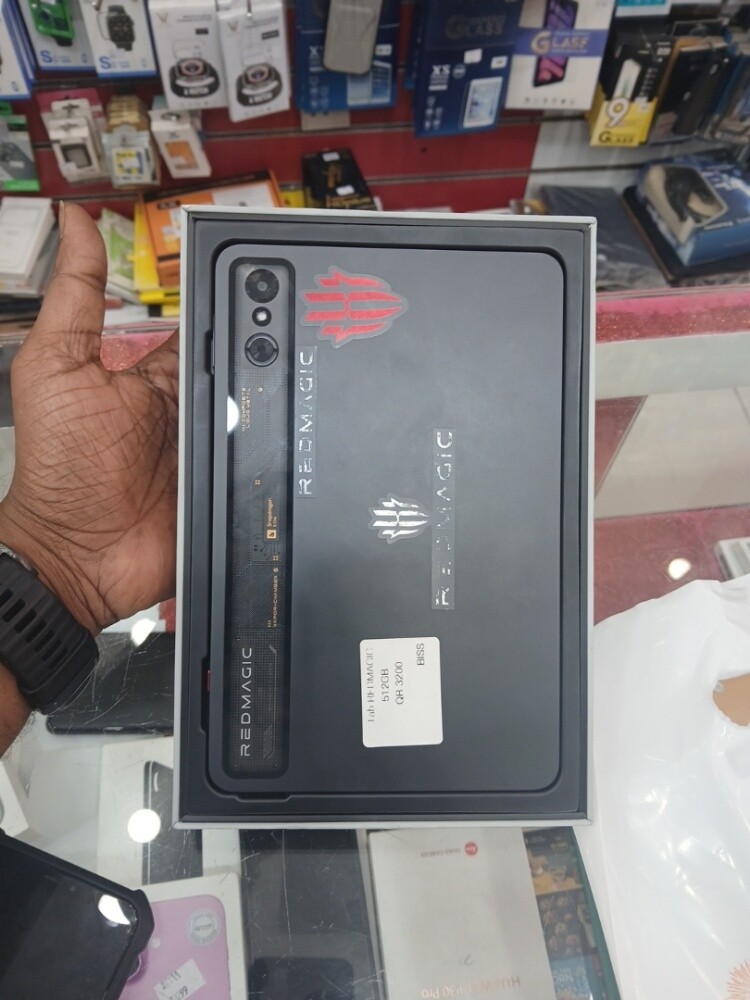 Redmagic Nova Gaming Tablet - 1