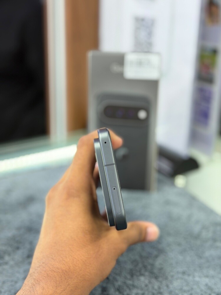 GOOGLE PIXEL 11 PRO XL 256GB BLACK - 4