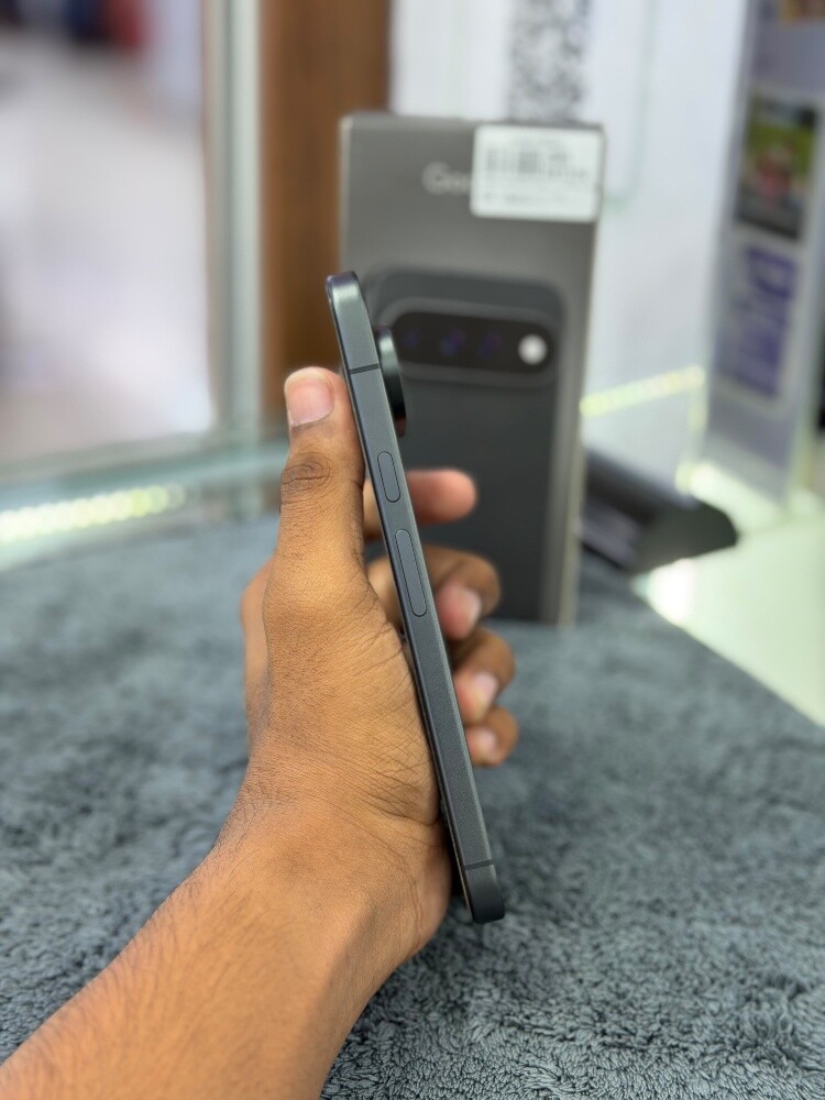 GOOGLE PIXEL 11 PRO XL 256GB BLACK - 3