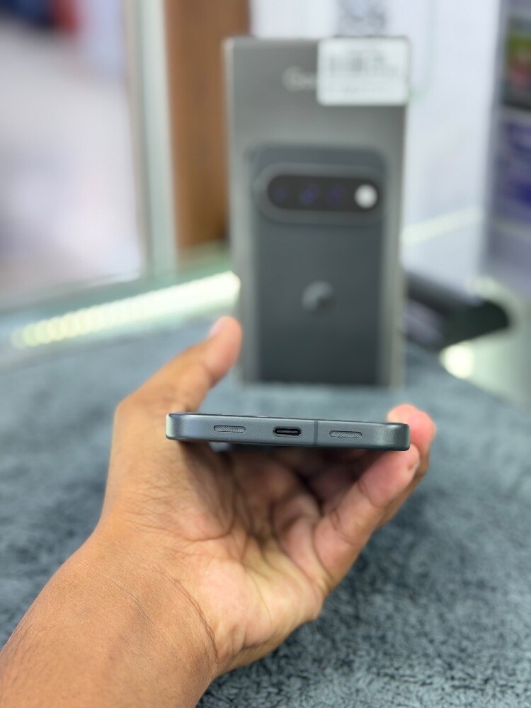 GOOGLE PIXEL 11 PRO XL 256GB BLACK - 6
