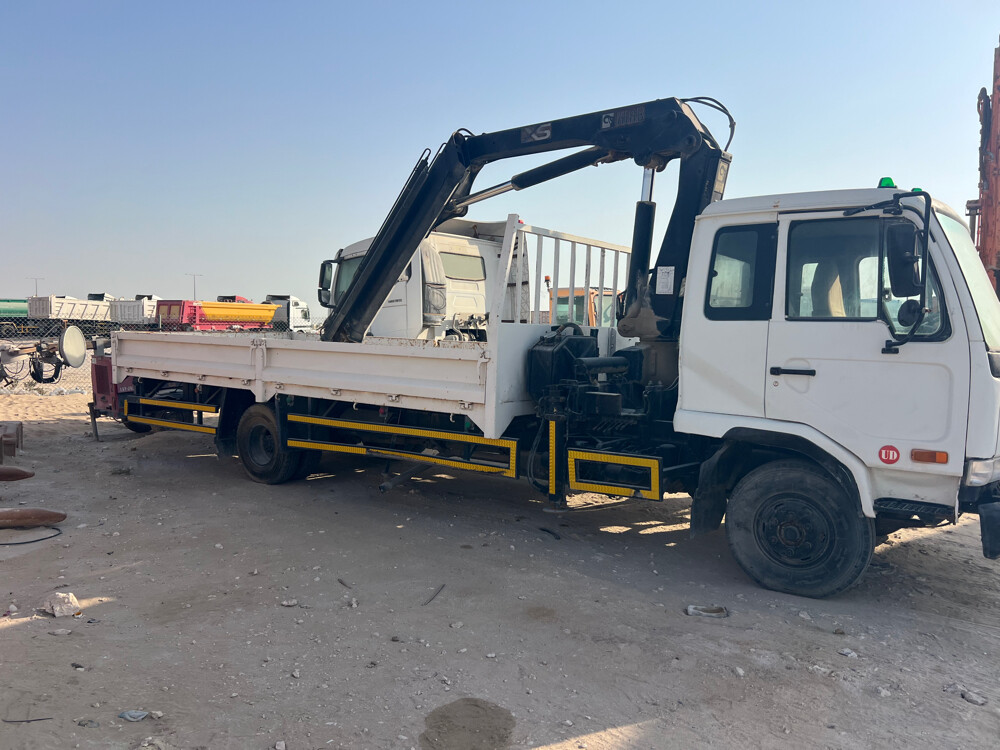 يودي نيسان 7 طن  - 1