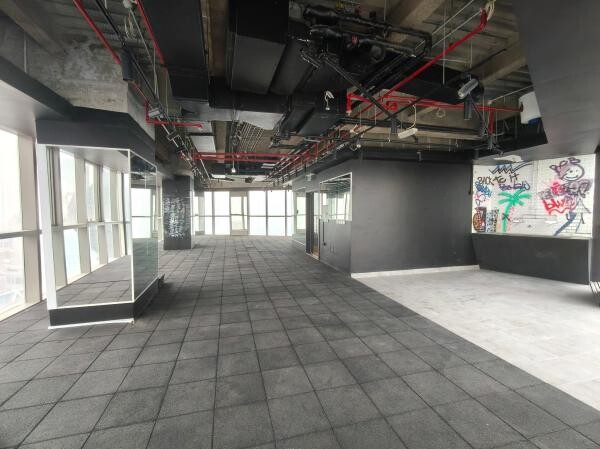 Office for Rent  Palm Tower,dafna - 6