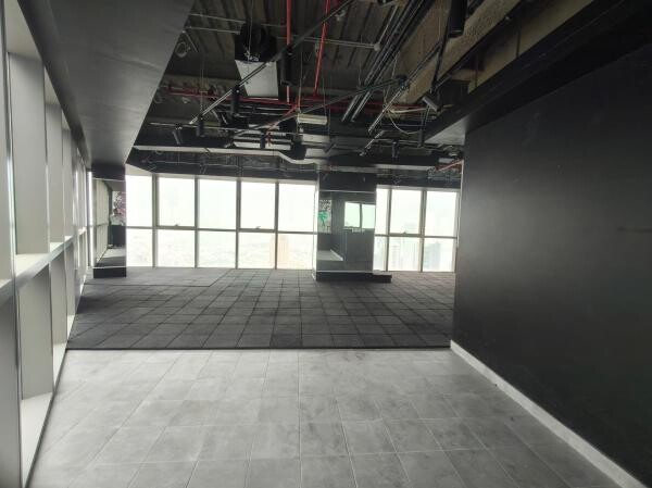 Office for Rent  Palm Tower,dafna - 3