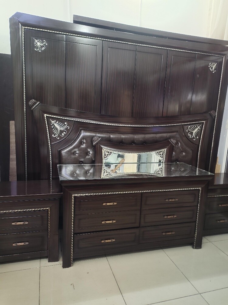 King size bedroom set for sale - 2