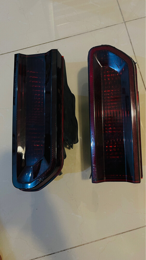 Tail Lights Dodge challenger 2013 - 1