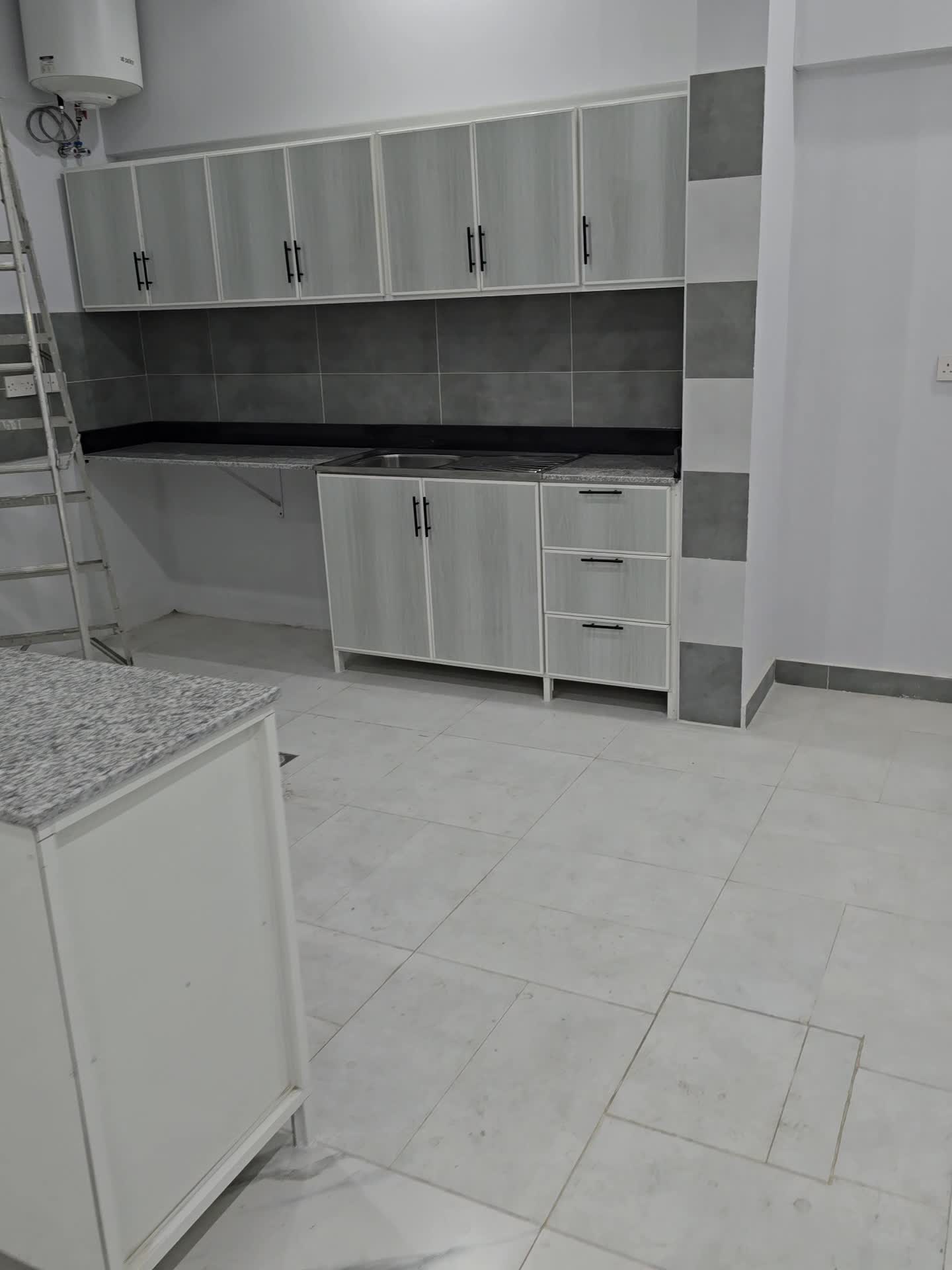 Large villa for rent - 1