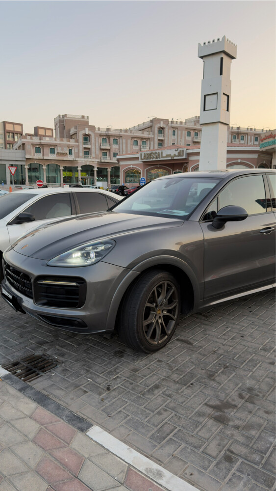 2019 Porsche Cayenne S for sell - 2