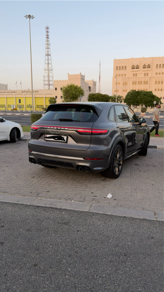 2019 Porsche Cayenne S for sell - 6