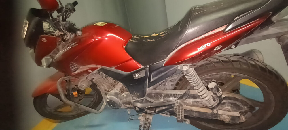 Hunk & Pulsar Motorcycles for Sale - 8