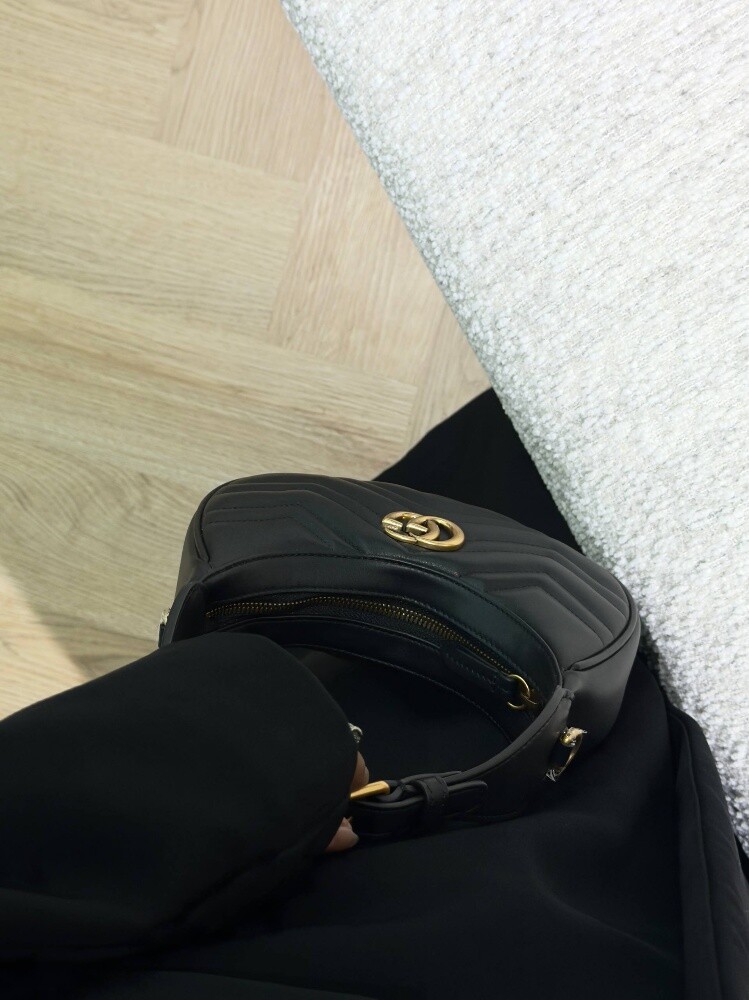 GCC Half-Moon Shaped Mini Bag Black - 5