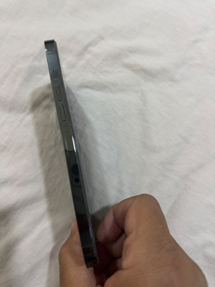 آيفون ١٣ برو ماكس بحاله ممتازه - 5
