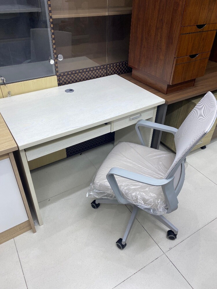 Used office furniture 55457916 - 5