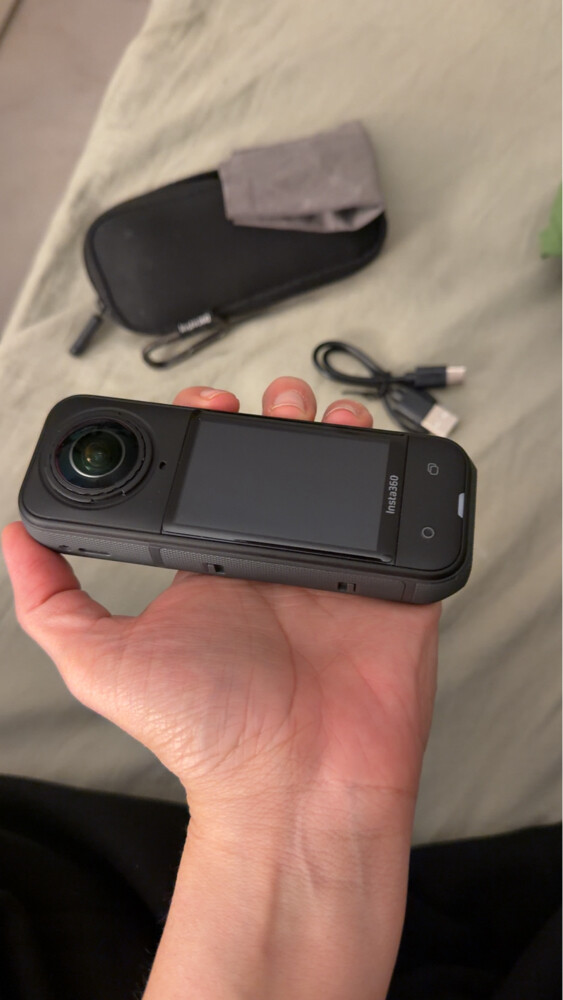 Insta360 X5 - 5