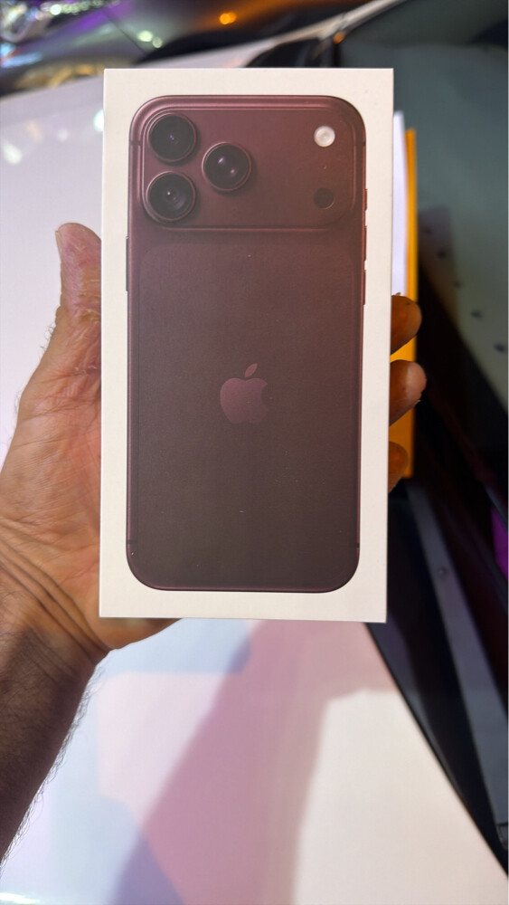 Iphone 18 pro 1Tb  - 1