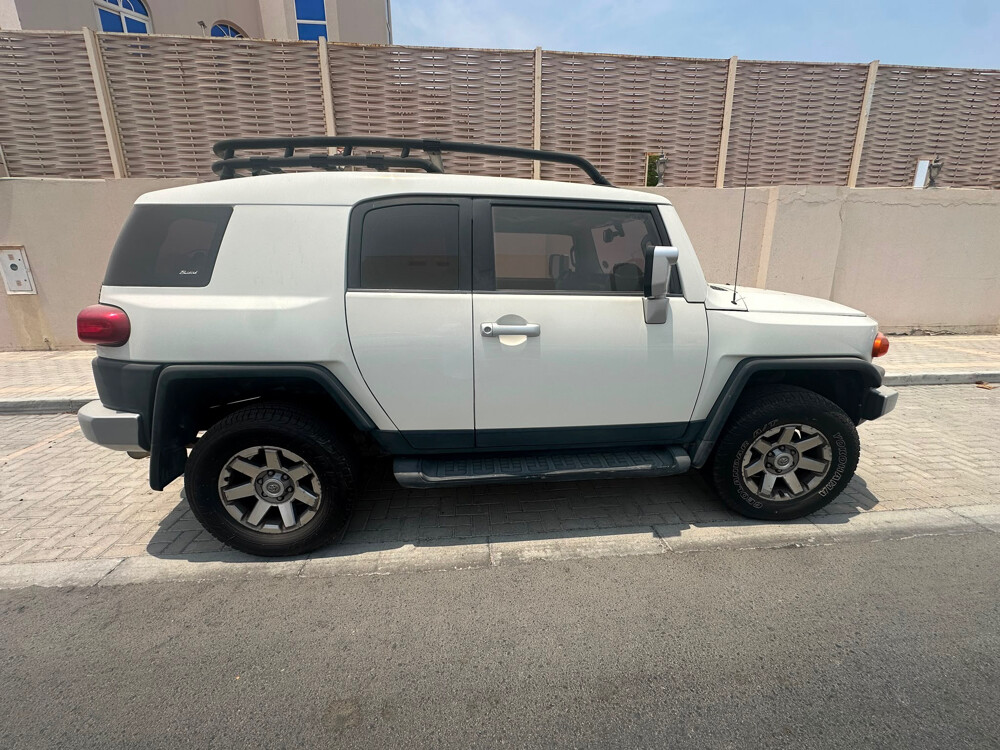 Fj 2014 cruiser for sale  - 4