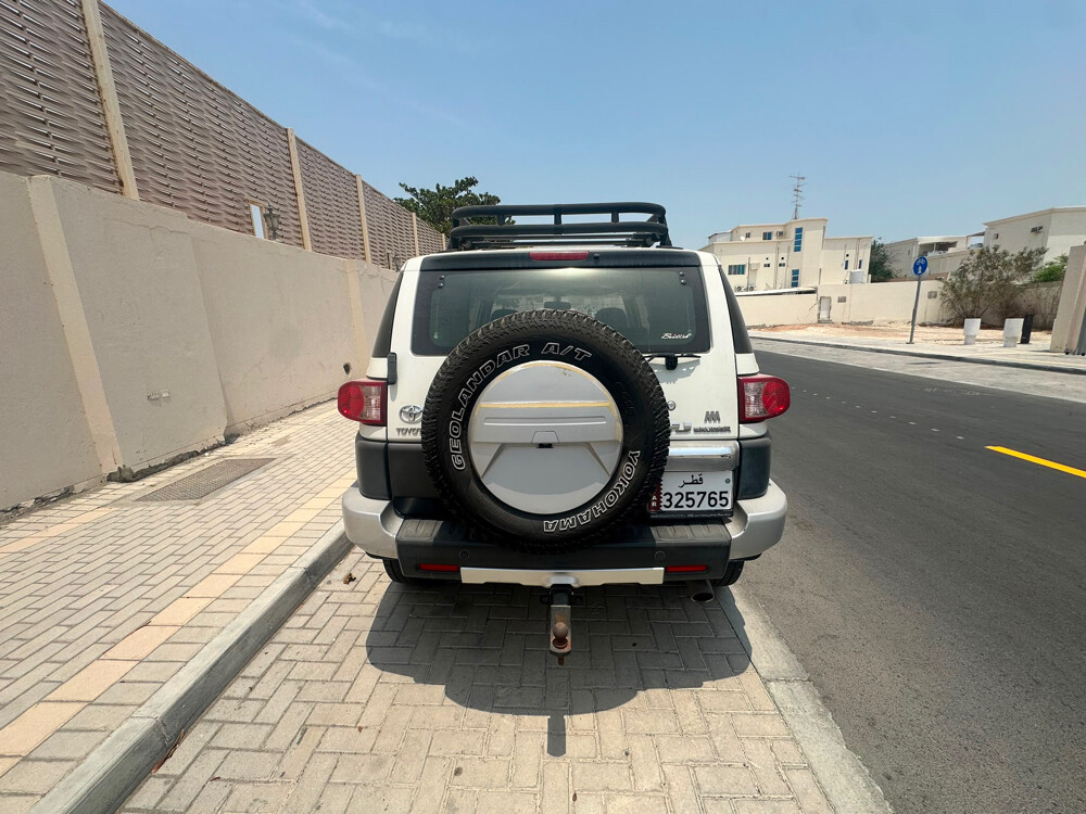 Fj 2014 cruiser for sale  - 3