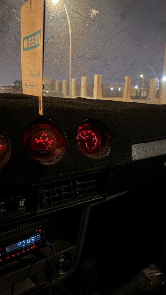 للبيع زد 280 قير ومكينه اربي 25 - 6