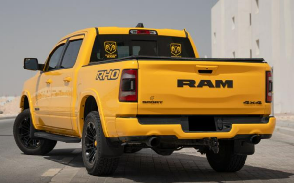 Dodge Ram 1500 Sport - 8