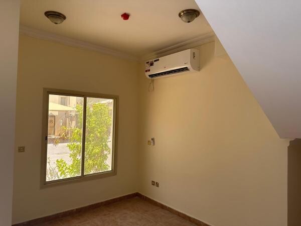 4-Bedroom Villa in Al Waab - 5