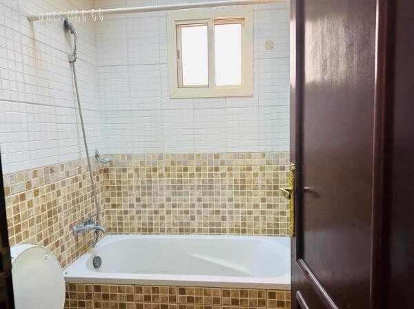 4-Bedroom Villa in Al Waab - 10