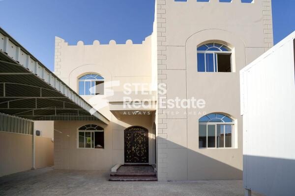 Villa with Majlis in Al Gharrafa - 2