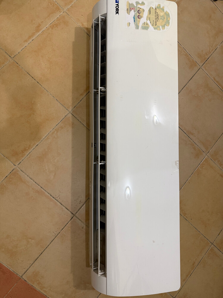 York Ac split 2 ton - 4