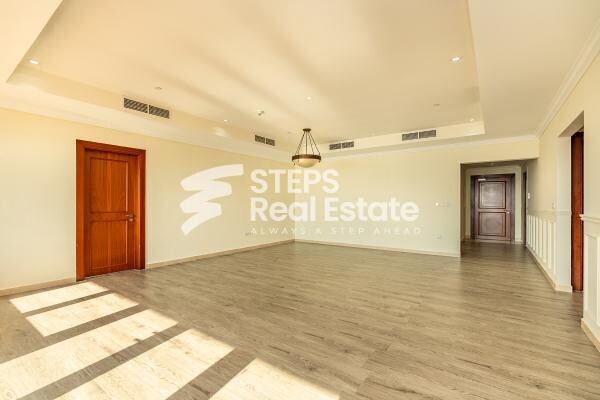 Apartment with Balcony in The Pearl - 5