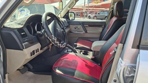 Mitsubishi Pajero 2012 - 2