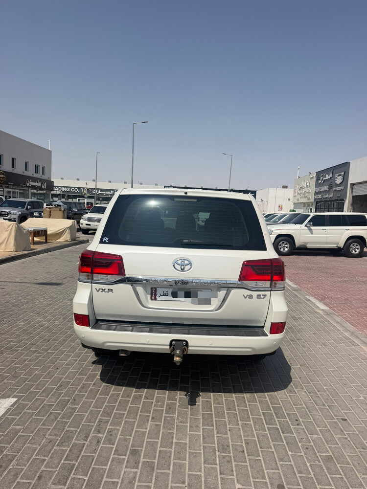 في اكس ار - 5