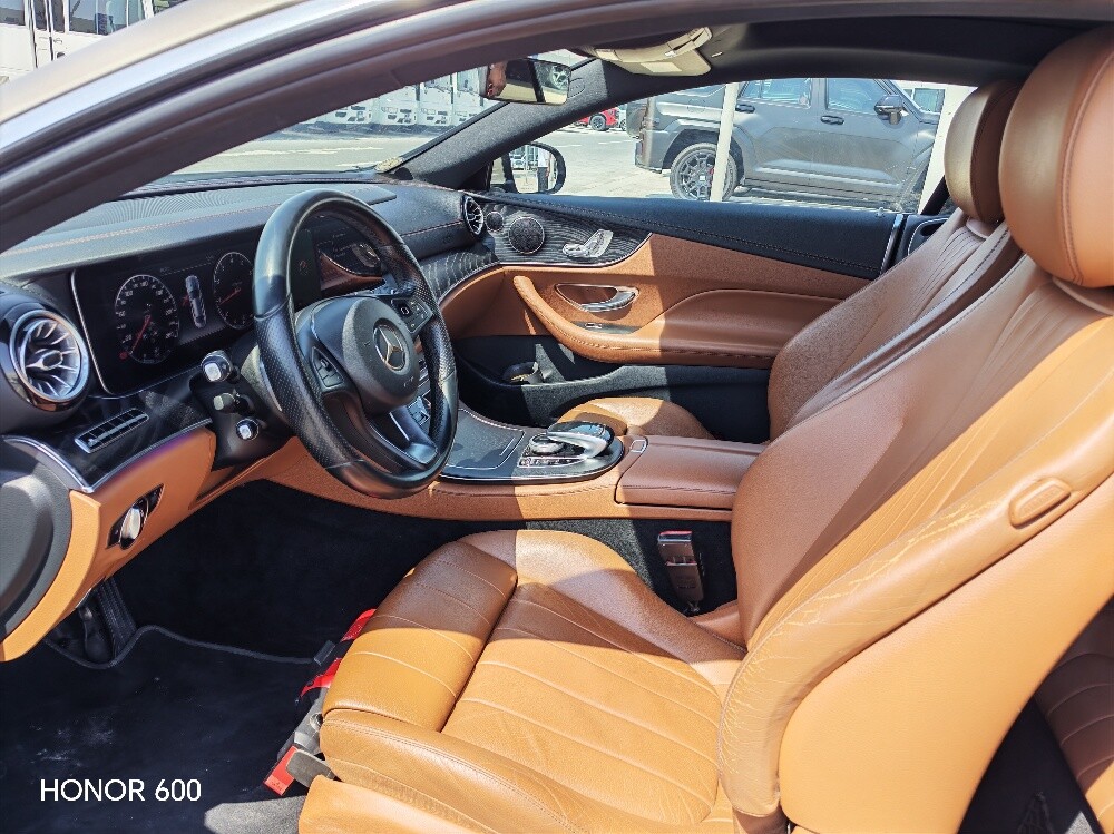 Mercedes E200 - 7