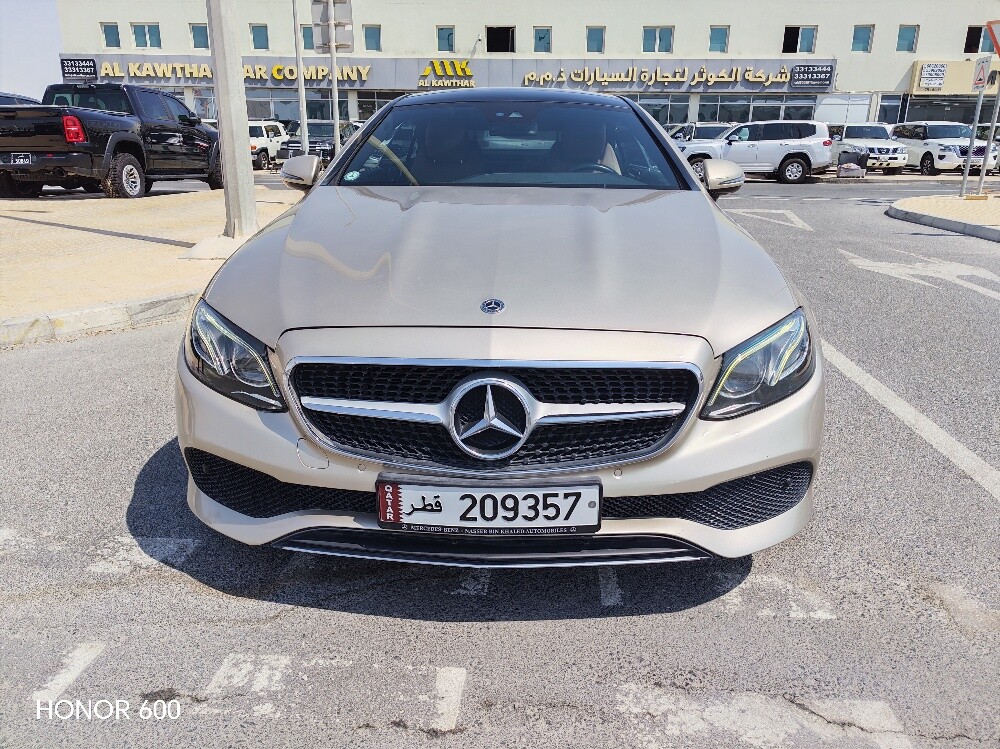Mercedes E200 - 1