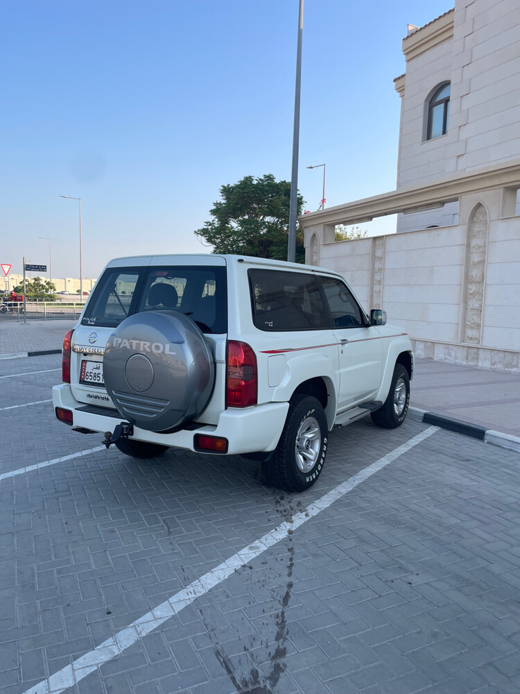 Nissan vtc - 4