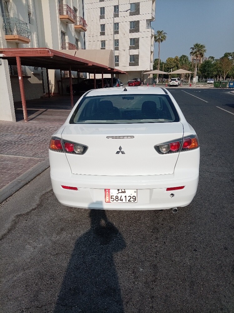 car model 2014 everything good. - 7