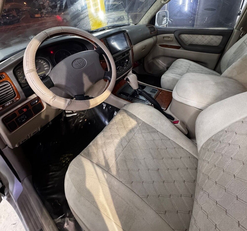 land cruiser - 4