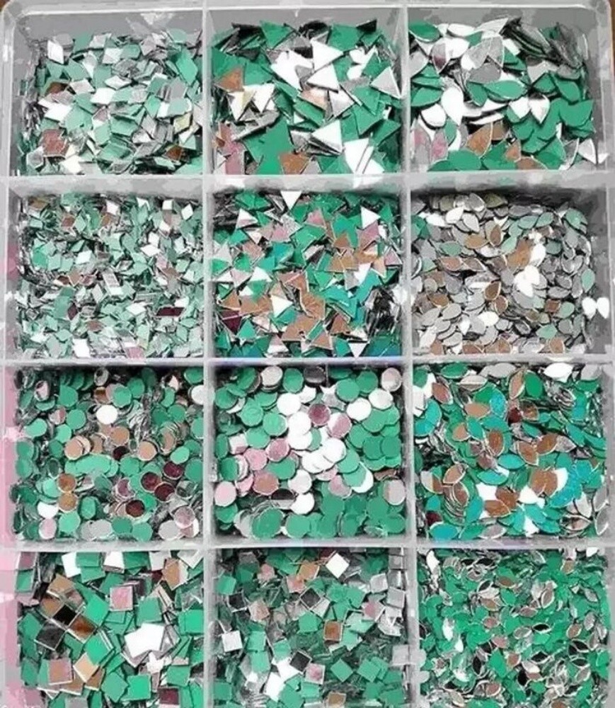 small mirrors in different shapes - 11