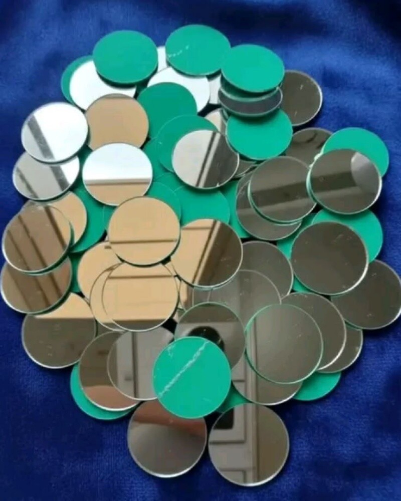small mirrors in different shapes - 8
