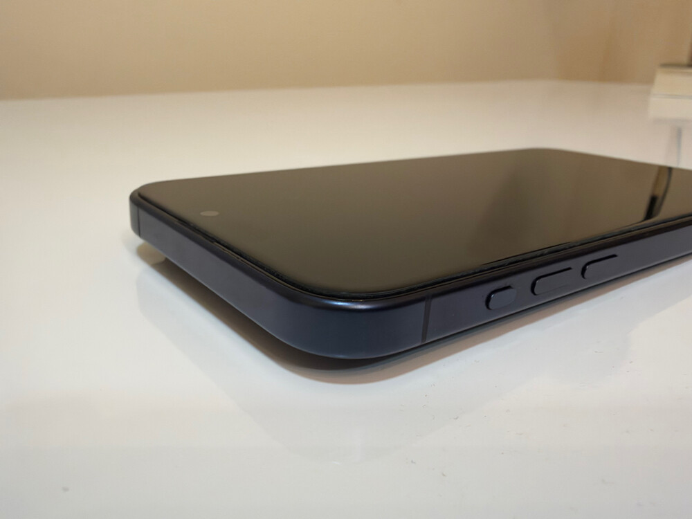 iPhone 15 Pro Max US original  1T - 5