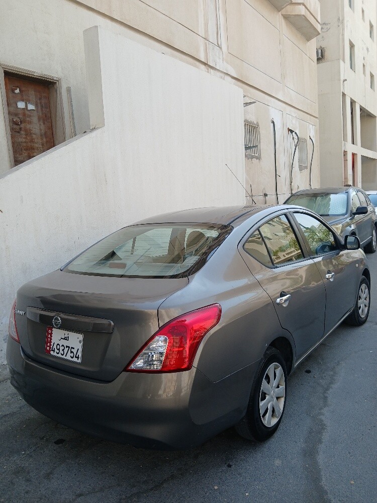 Nissan sunny 2012 for sale. 1.5L - 4