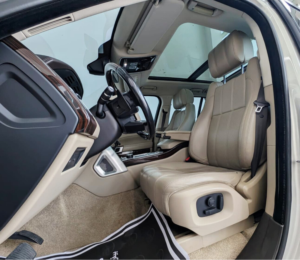 2016 Land Rover Range Rover VOGUE  - 7
