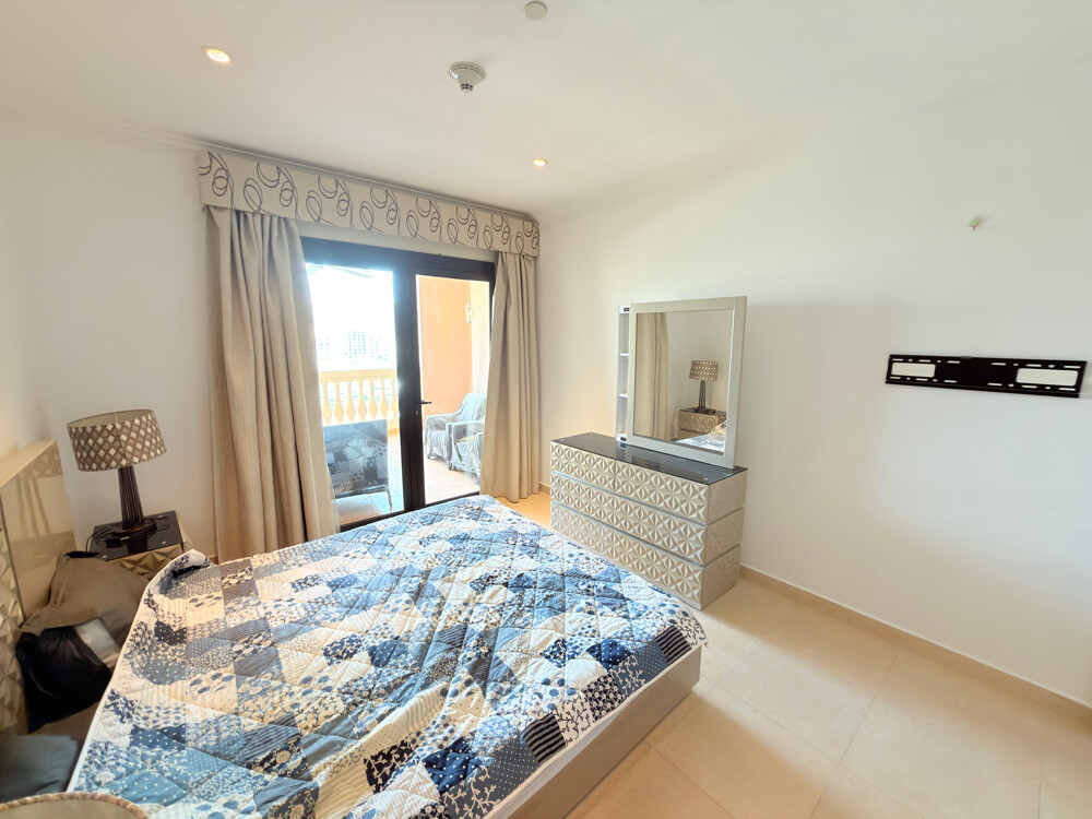 Apartment in Porto Arabia - 10