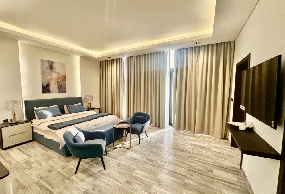 5BR Master Villa + | Huge Terr - 7
